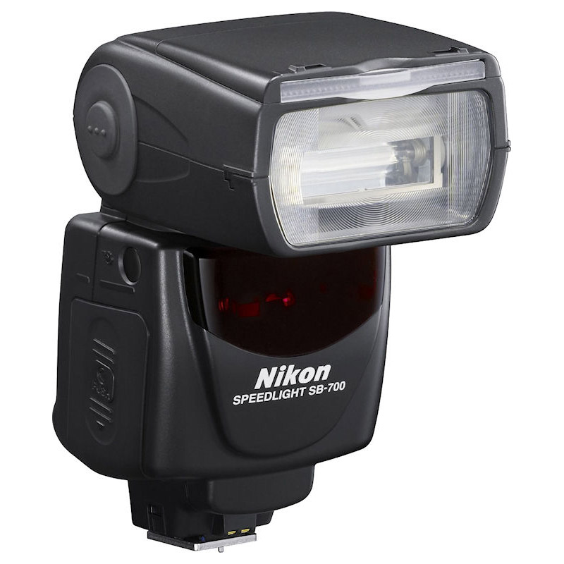 Фотовспышка Nikon Speedlight SB-700